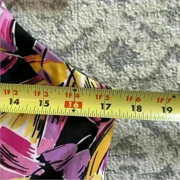 Vicky Tiel. NEW  Bright Floral Halter Fit & Flare Sundress.  Size Large - Picture 9 of 14